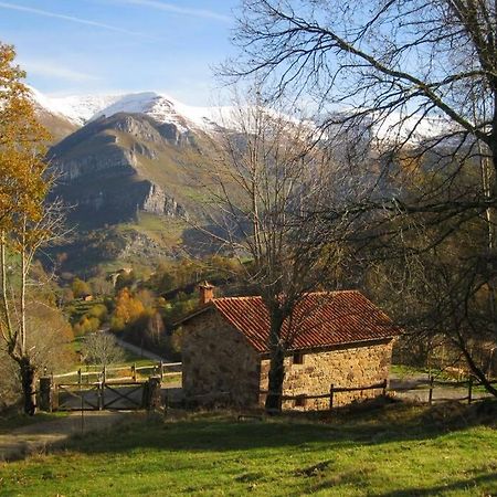 Los Pradones San Roque de Riomiera Luaran gambar