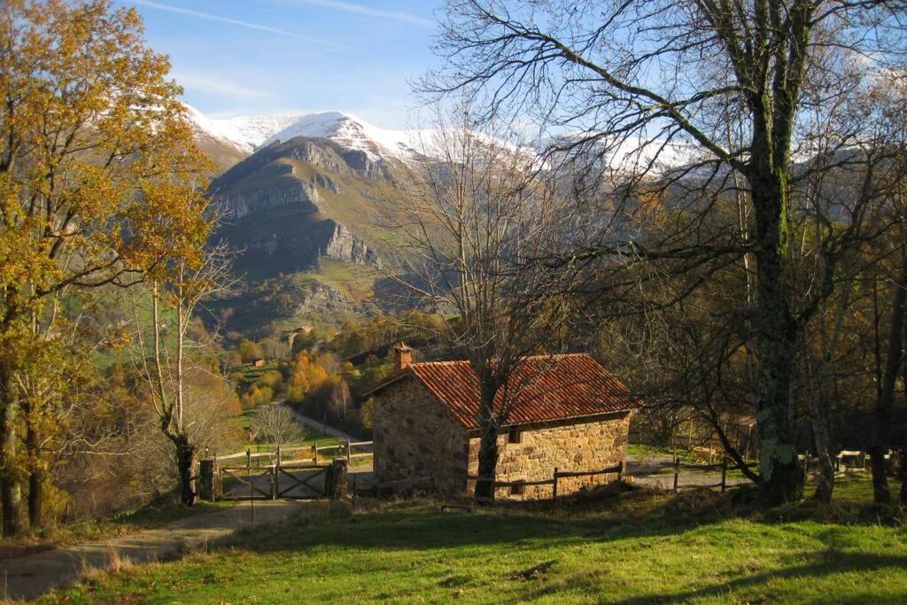 Los Pradones San Roque de Riomiera Luaran gambar